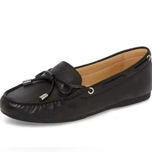 MICHAEL KORS Black Sutton Moccasin Flat Loafers size 7
